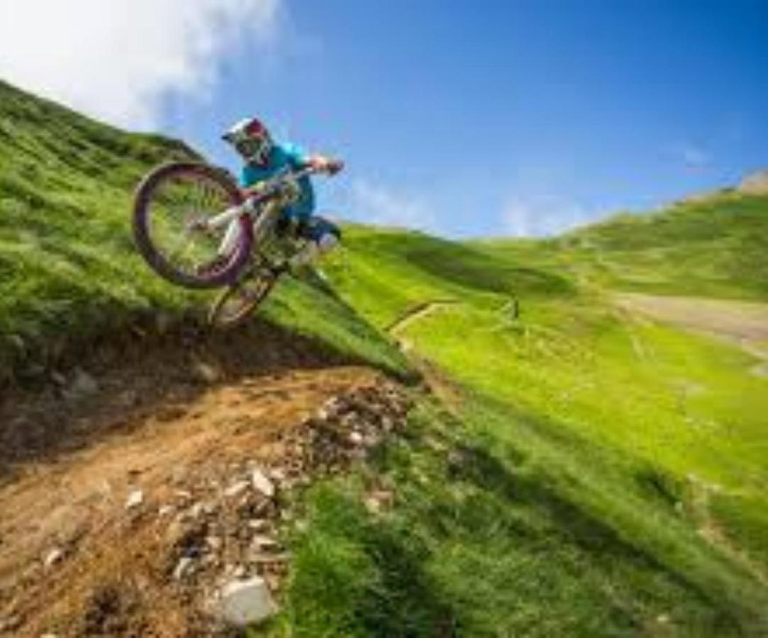 Апартаменты L'Argalyde Esprit Pyrenees Wellness & Cycling Ayzac-Ost Экстерьер фото